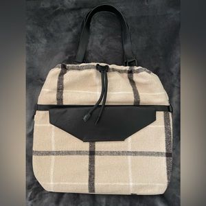 Beis plaid messenger tote backpack